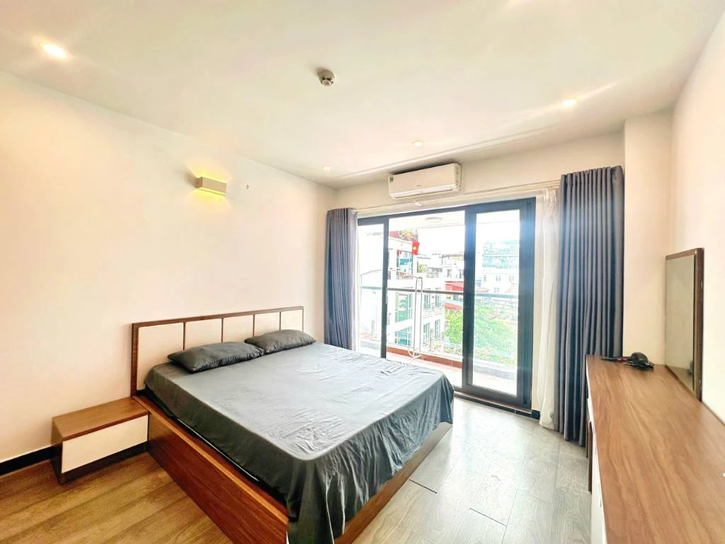 Cho thuê phòng Xuân La Tây Hồ, 1PN 1PK siêu rộng, ô tô đỗ cửa, khách nước ngoài, pet xe điện — ảnh 1