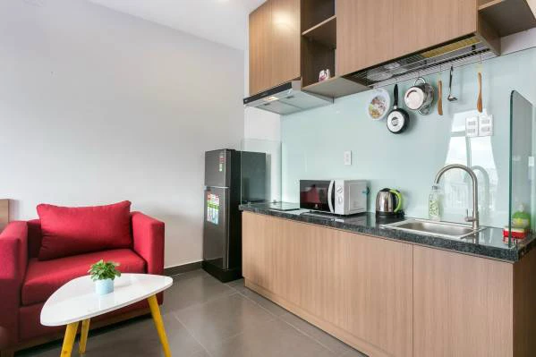 Cho thuê căn Studio Trường Sa Bình Thạnh, mới tinh ban công cực chill, gần Hàng Xanh — ảnh 3