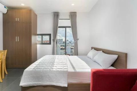 Cho thuê căn Studio Trường Sa Bình Thạnh, mới tinh ban công cực chill, gần Hàng Xanh — ảnh 1