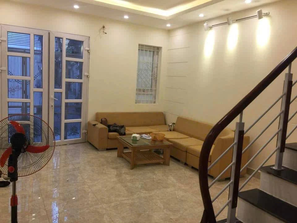 Cho thuê nhà ngõ Hoà Bình, Minh Khai, Hai Bà Trưng, 46m x 4 tầng, giá 14 triệu — ảnh 1