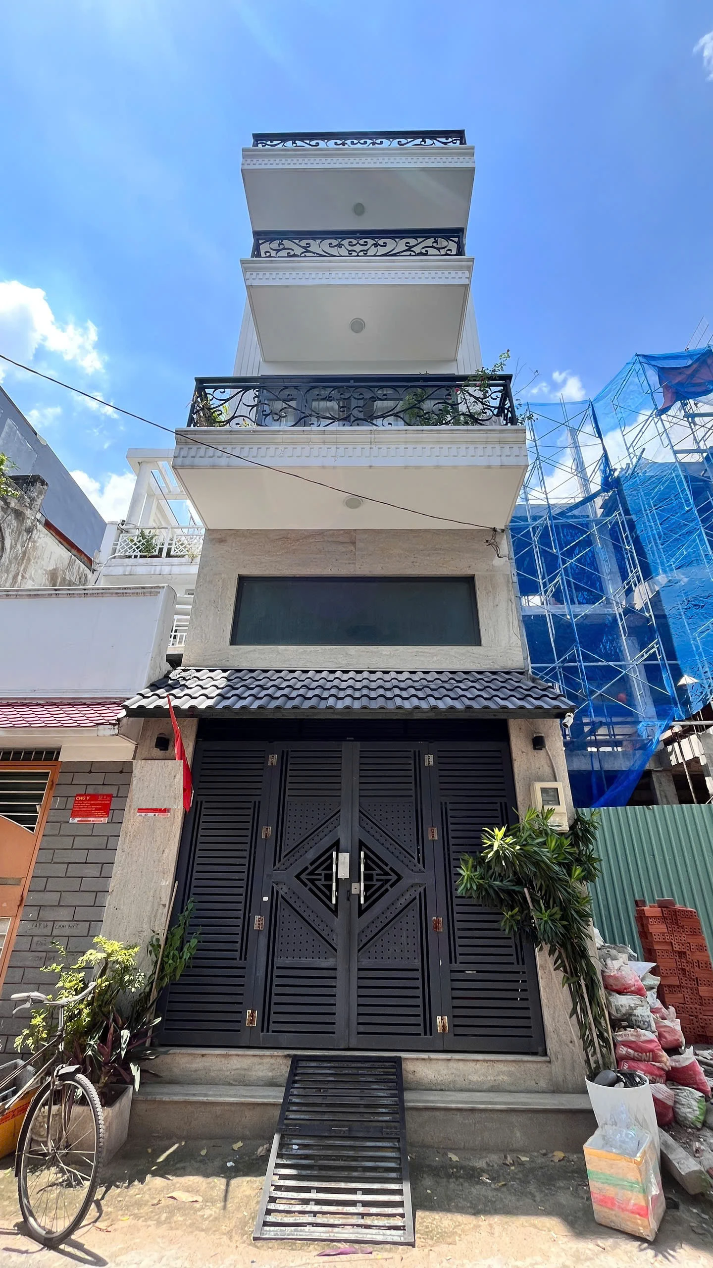 KHU VIP NHÀ MỚI XÂY HXH Trịnh Đình Trọng 4×21.45m – 87.4m² – Nhà Mới Có Thang Máy 12.5 TỶ — ảnh 1