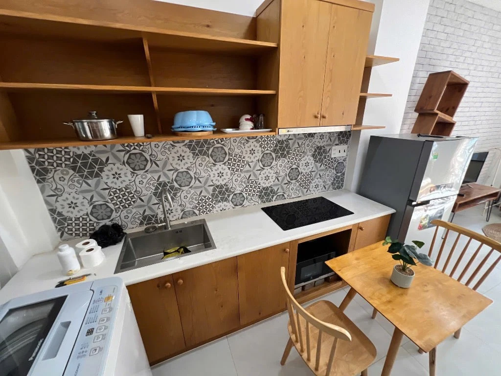 CĂN HỘ 1 PHÒNG NGỦ PHẠM VIẾT CHÁNH, BÌNH THẠNH, BAN CÔNG TÁCH BẾP KHU BẾP RỘNG — ảnh 6