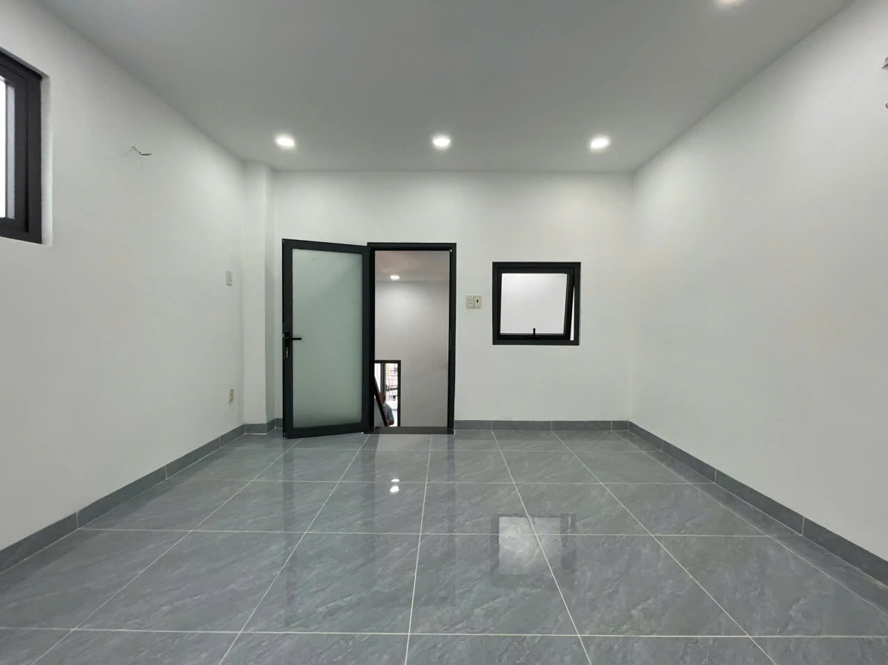 Bán nhà hẻm Bình Tân, 4.08x12m, giá 5,79 tỷ, lửng 1 lầu, tiện ích đầy đủ — ảnh 4