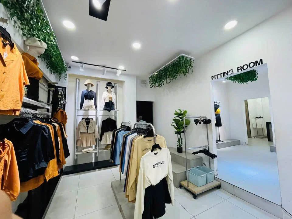 CHO THUÊ NHÀ NGUYỄN GIA TRÍ BÌNH THẠNH, DT 160M2, MẶT BẰNG KINH DOANH SẦM UẤT — ảnh 2