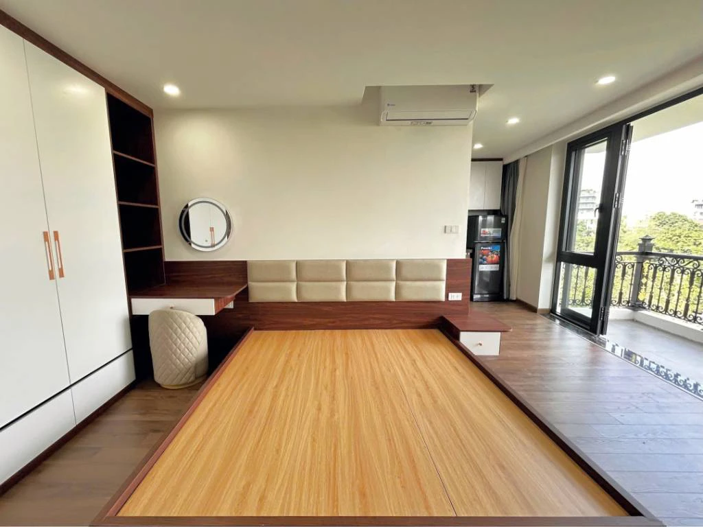 Cho thuê căn hộ Xuân La, Tây Hồ, căn 1N1K, view Hồ Tây, giá chỉ 15 triệu — ảnh 1