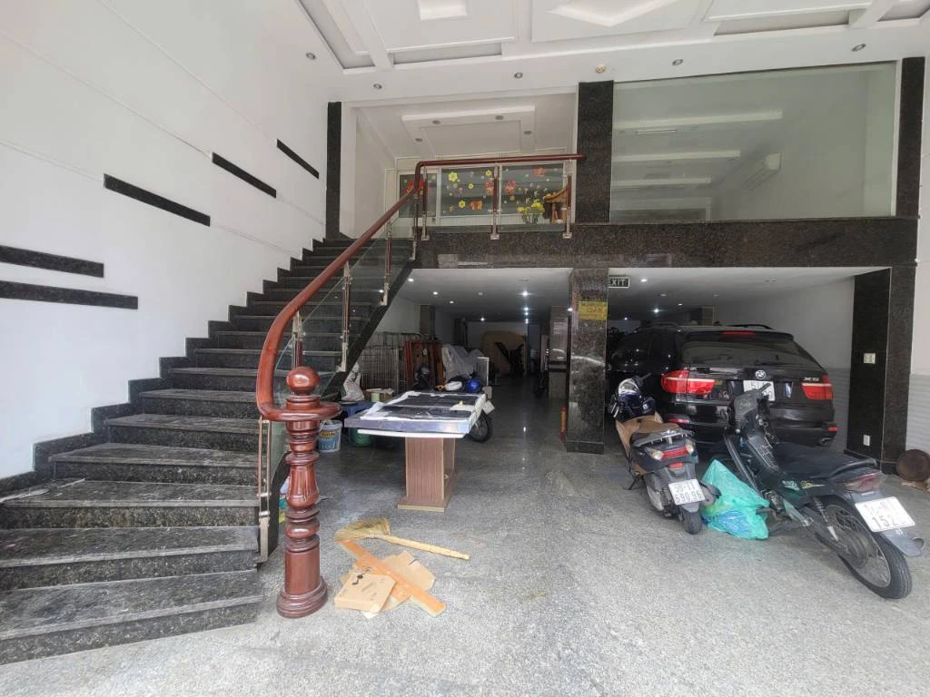 Cho thuê tòa nhà mặt tiền 181-183 Phan Đình Phùng, Phú Nhuận, 7,8x20m ngay ngã ba Huỳnh Văn Bánh — ảnh 2