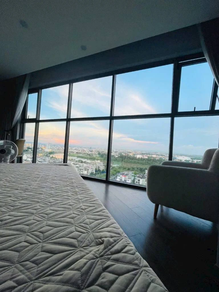 Cho thuê căn hộ The Minato Residence, View Cầu Rào & Sông Lạch Tray, Full Tiện Ích — ảnh 6