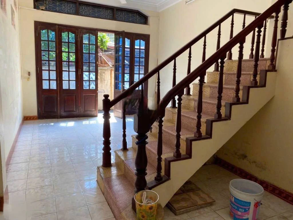 Cho thuê nhà ngõ 120 Trần Cung Cầu Giấy, DT 50m, 4 tầng, 4 ngủ, giá 15 triệu — ảnh 1