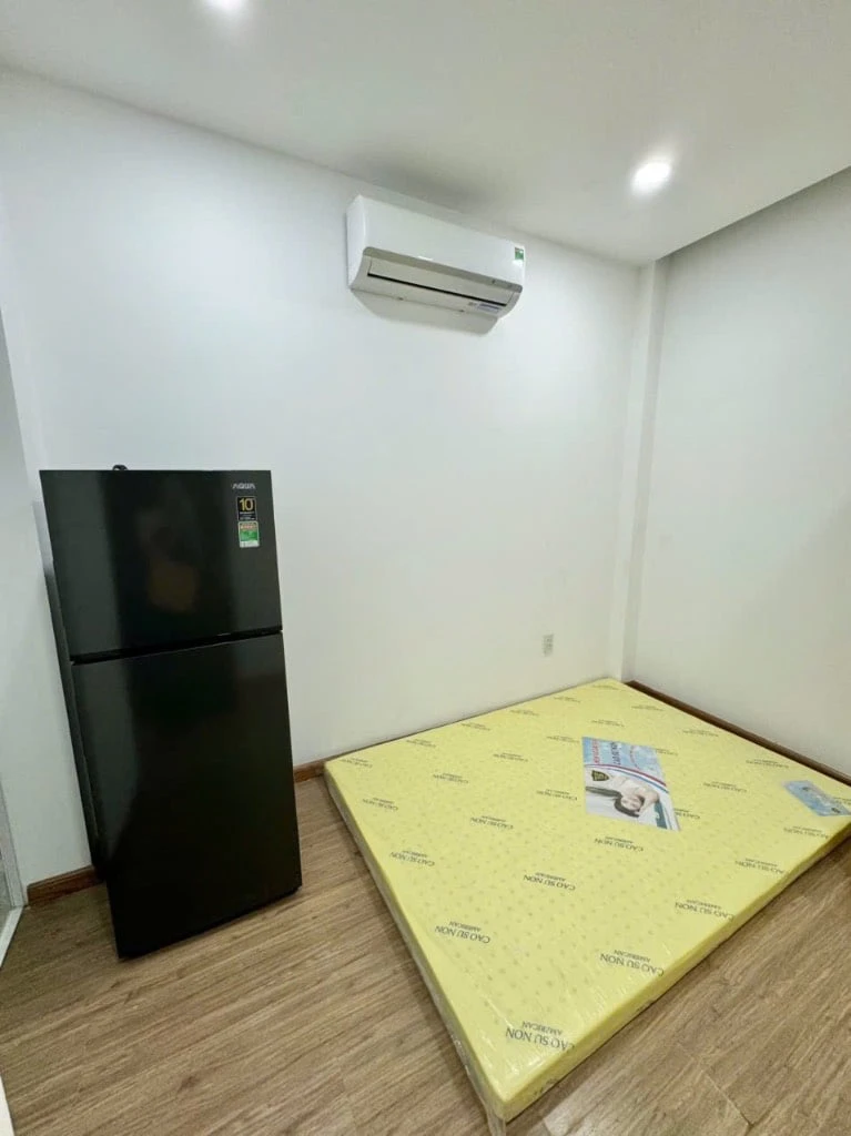 CHO THUÊ CĂN HỘ XÔ VIẾT NGHỆ TĨNH BÌNH THẠNH, NỘI THẤT CƠ BẢN, GẦN HÀNG XANH — ảnh 3