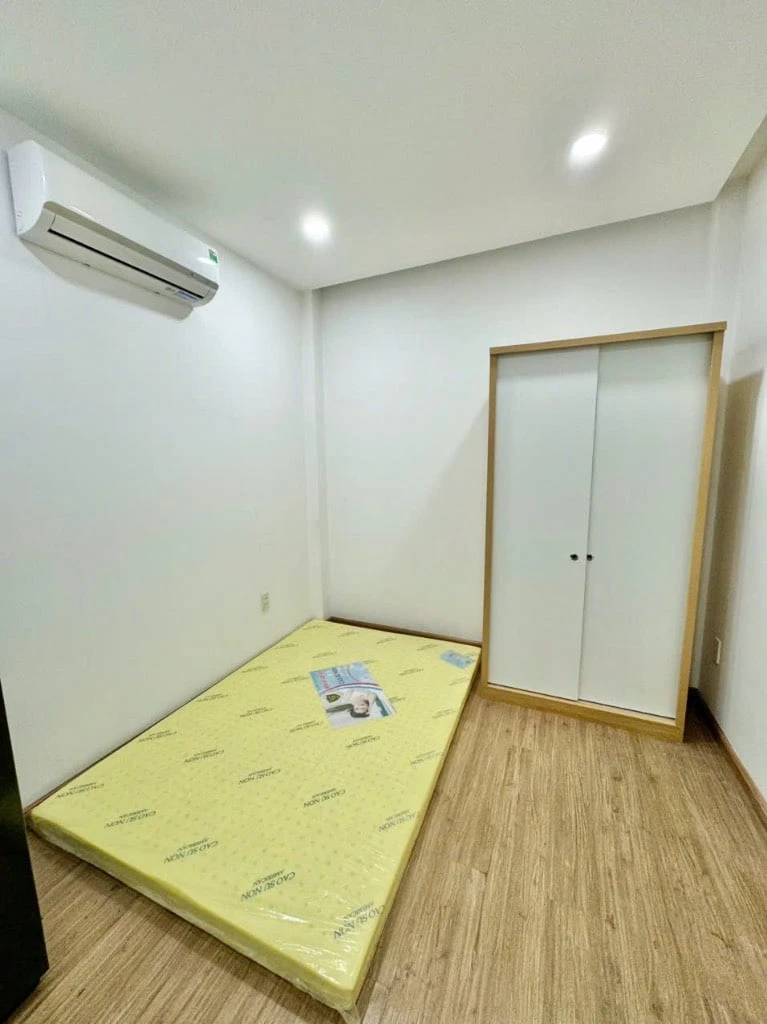 CHO THUÊ CĂN HỘ XÔ VIẾT NGHỆ TĨNH BÌNH THẠNH, NỘI THẤT CƠ BẢN, GẦN HÀNG XANH — ảnh 4