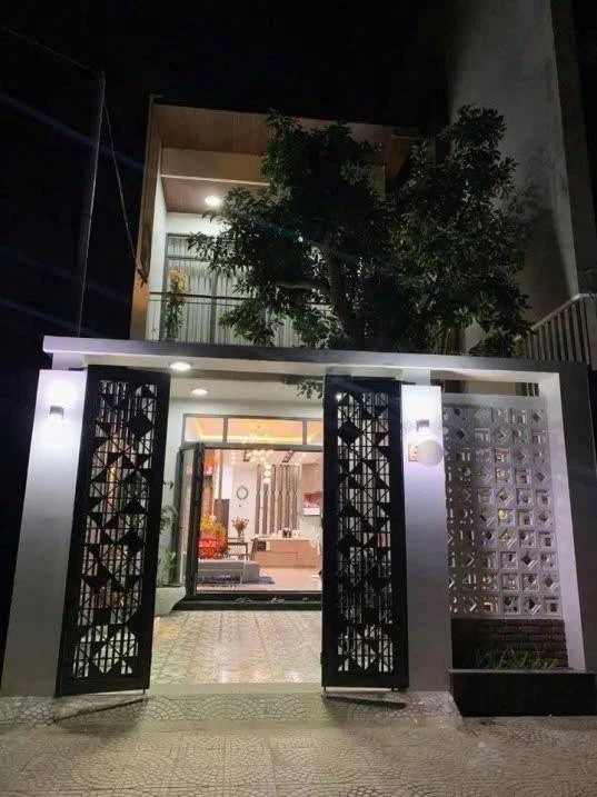Bán gấp căn nhà ngay chợ Bờ Ngựa, Hưng Nhơn, 1 lầu đang cho thuê 15 triệu, giá 1.05 tỷ — ảnh 1