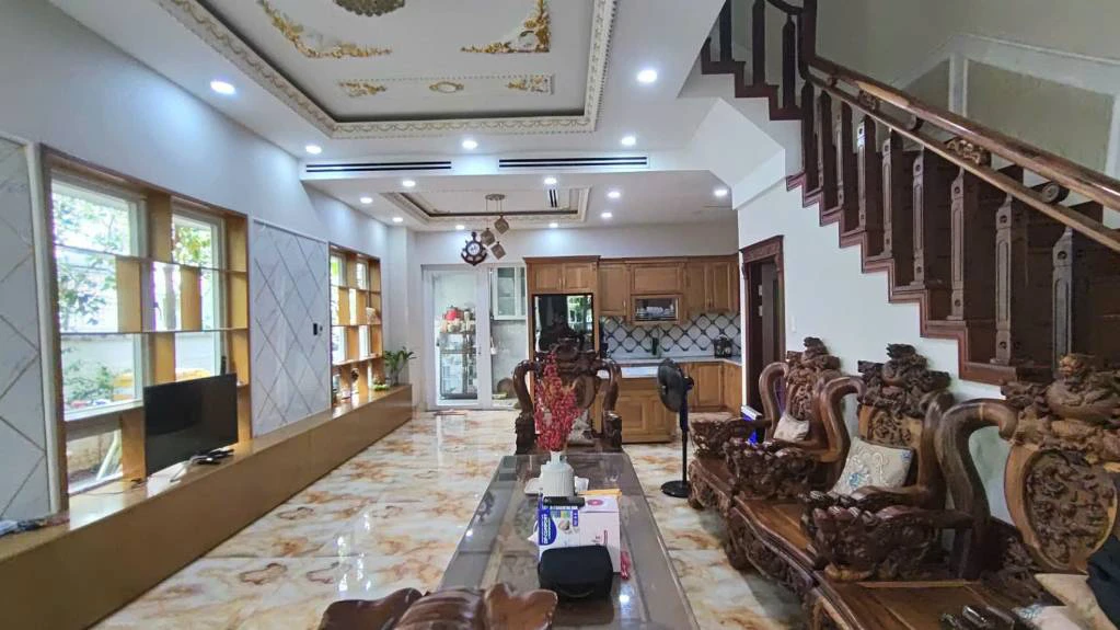 Bán nhà Melosa Khang Điền, 144m2, ngang to 8m, nội thất gỗ cẩm lai, giá nhỉnh 16 tỷ — ảnh 4