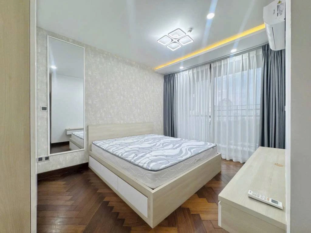 Cho thuê gấp căn hộ Midtown Phú Mỹ Hưng, 130m2 3PN 2WC, giá chỉ 45 triệu/tháng — ảnh 3