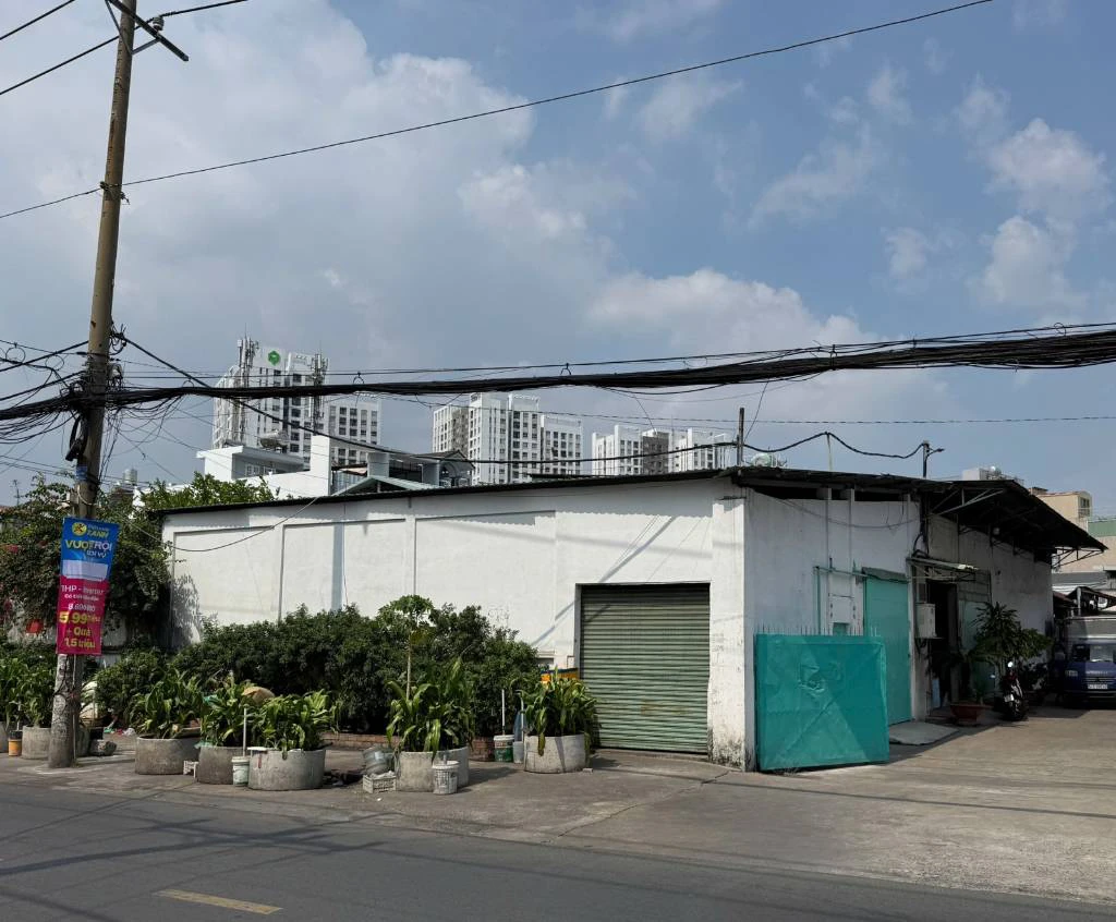 CHO THUÊ XƯỞNG PHAN ANH, TÂN PHÚ, CÓ ĐẤT TRỐNG, DT 1200M2, XE TẢI RA VÀO, GIÁ 100TR — ảnh 1