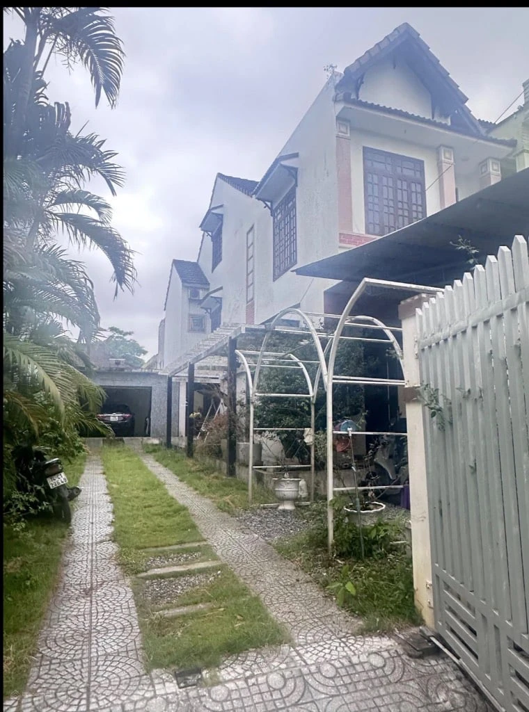 Cho thuê nhà nguyên căn trương hoàn, Đông Hà, Quảng Trị, sân vườn, Gara Oto — ảnh 2