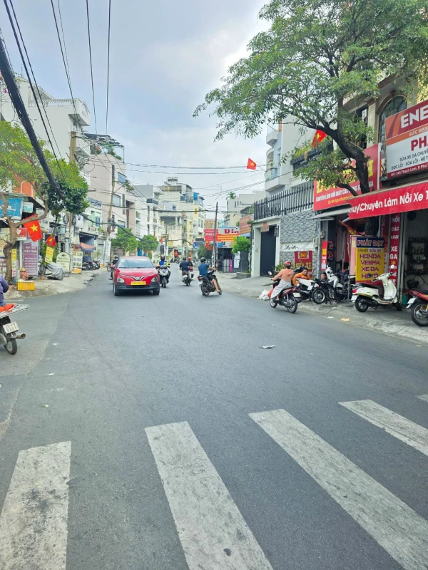 Bán nhà mặt phố Thạch Lam, Tân Phú, 80m², giá hấp dẫn chỉ 10.8 tỷ