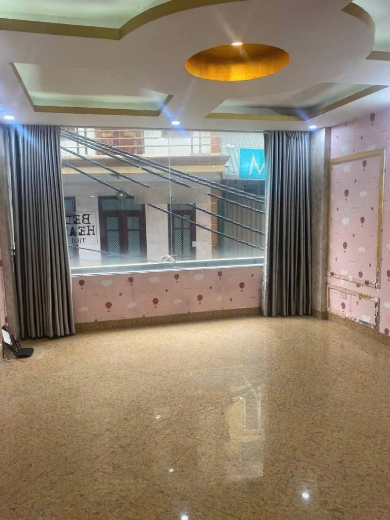 Cho thuê nhà ngõ 467 Lĩnh Nam Hoàng Mai, 30m² 5 tầng 3 phòng ngủ full nội thất — ảnh 3