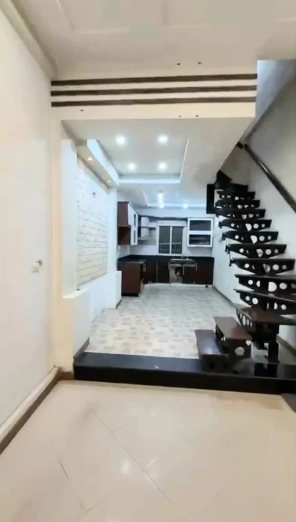 Cho thuê nhà ngõ 178 Tây Sơn Đống Đa, dt 40M² 5 Tầng 4 Ngủ Full Nội Thất, giá 15tr — ảnh 2