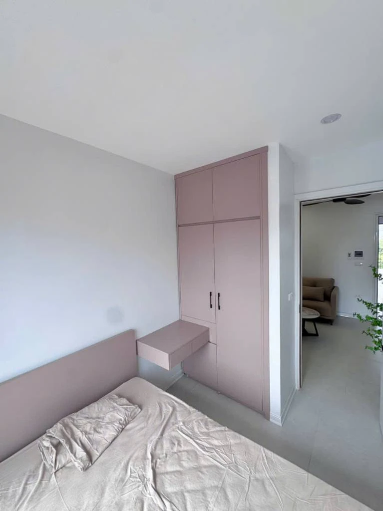CHO THUÊ CĂN HỘ MẶT TIỀN NGUYỄN ĐÌNH HOÀN CẦU GIẤY, 2PN 1PK FULL ĐỒ GIẶT SẤY RIÊNG, OTO ĐỖ CỬA — ảnh 4