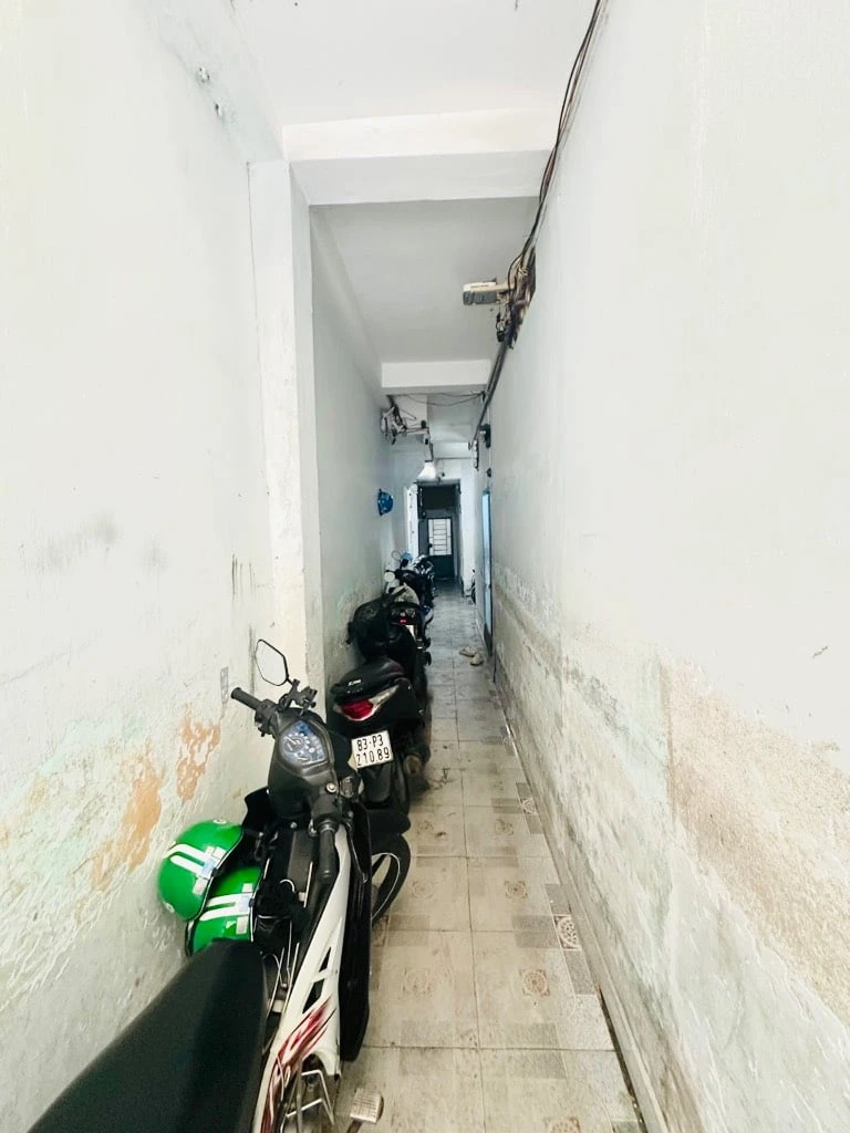 Bán nhà trọ Lê Đình Cẩn, Bình Tân, 3 tầng 84m2 có 8 phòng, dòng tiền 20tr/tháng, giá 6.2 tỷ — ảnh 2